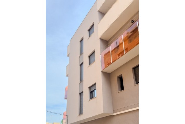 Resale - Apartment / flat -
Torrevieja - Costa Blanca