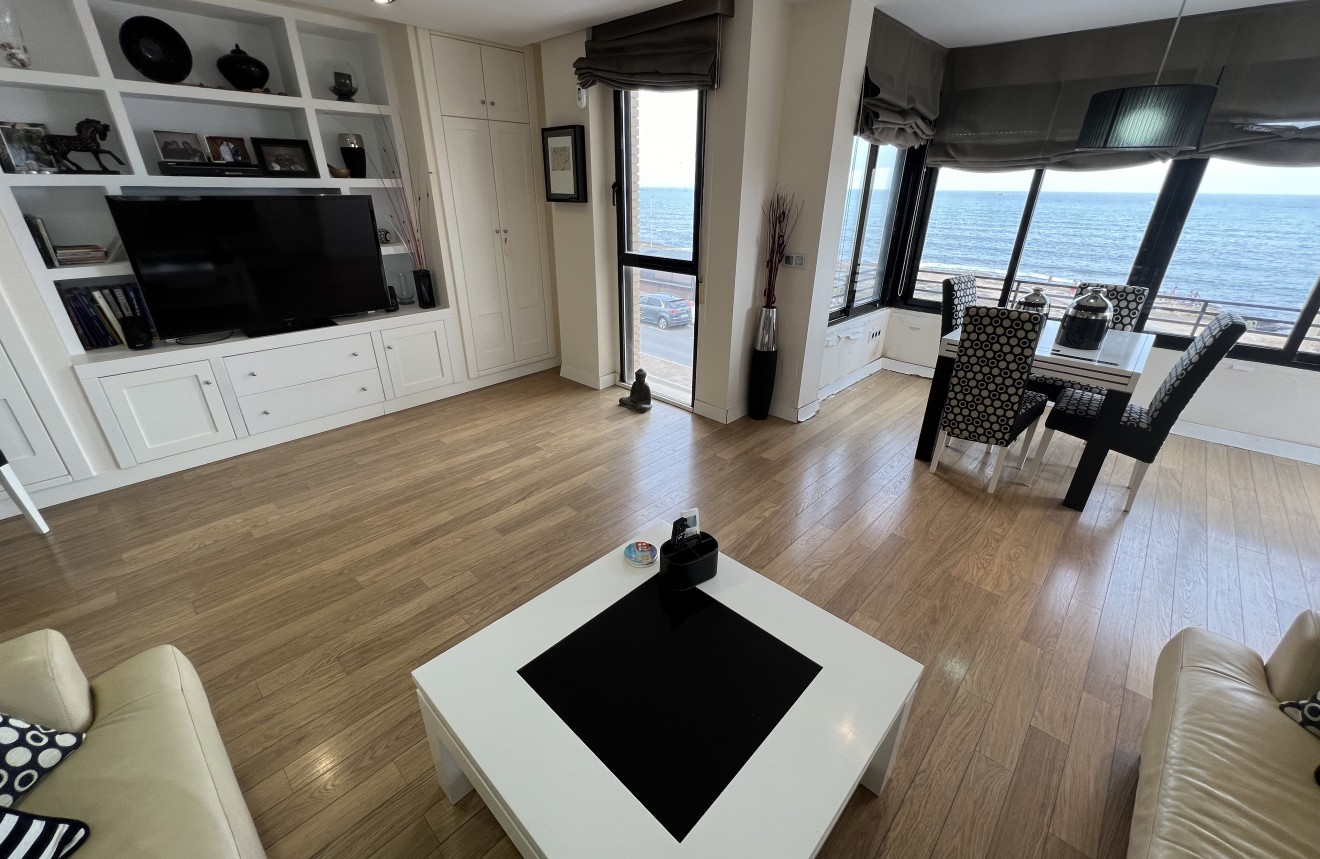 Tweedehands - Appartement / flat -
Torrevieja - Costa Blanca