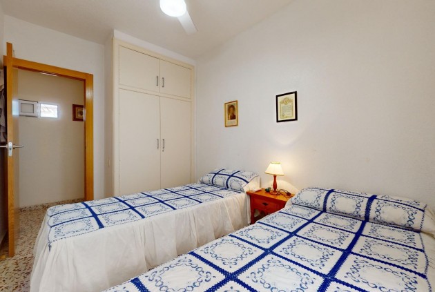 Aus zweiter Hand - Wohnung -
Torrevieja - Playa del Cura