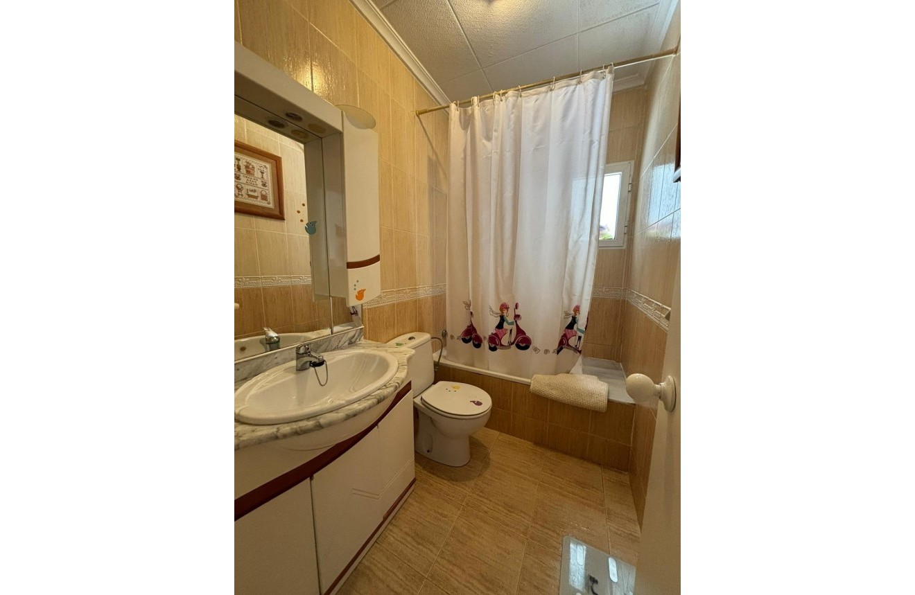 Aus zweiter Hand - Chalet -
Torrevieja - Acequion