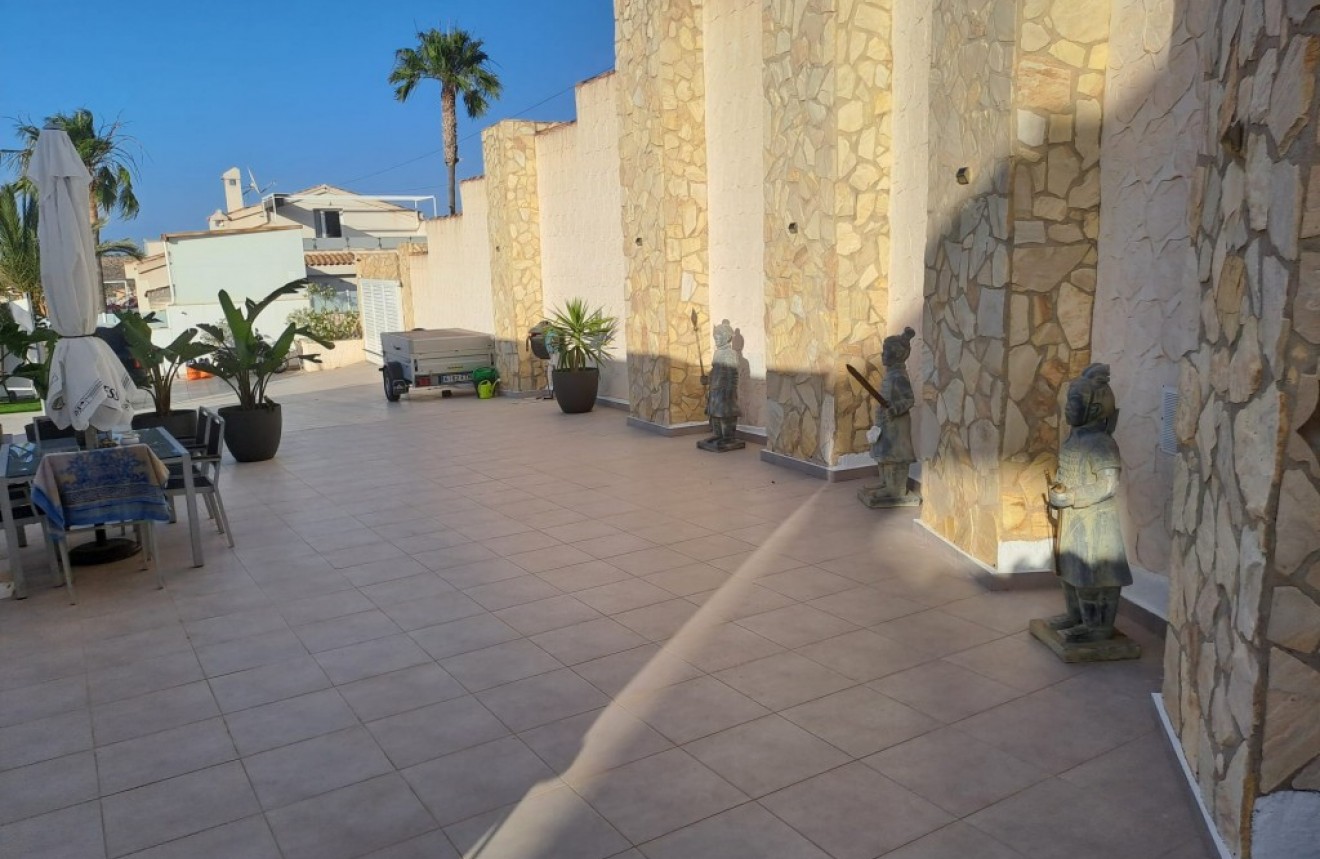 Resale - Chalet -
Ciudad Quesada - Costa Blanca