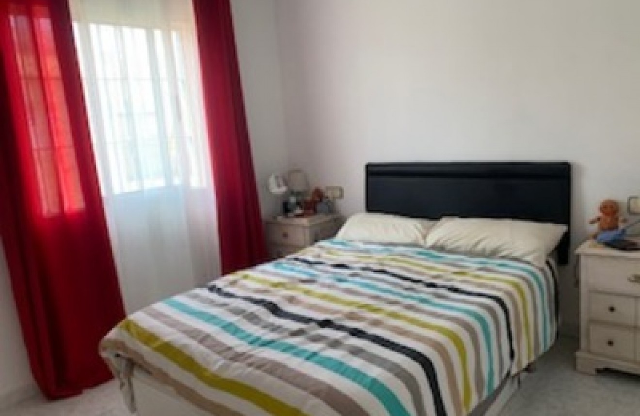 Resale - Bungalow -
La Siesta - Costa Blanca