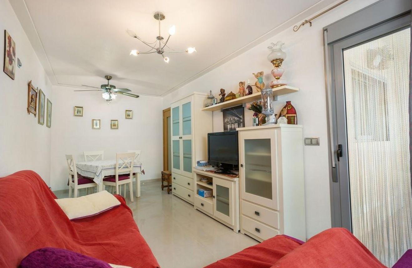 Aus zweiter Hand - Wohnung -
Torrevieja - La Mata