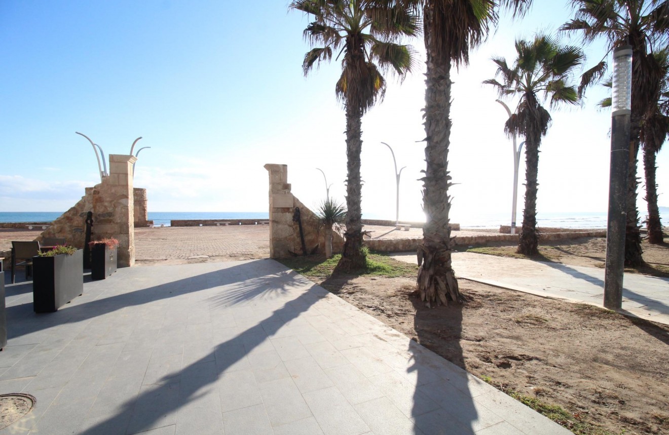 Aus zweiter Hand - Wohnung -
Torrevieja - La Mata