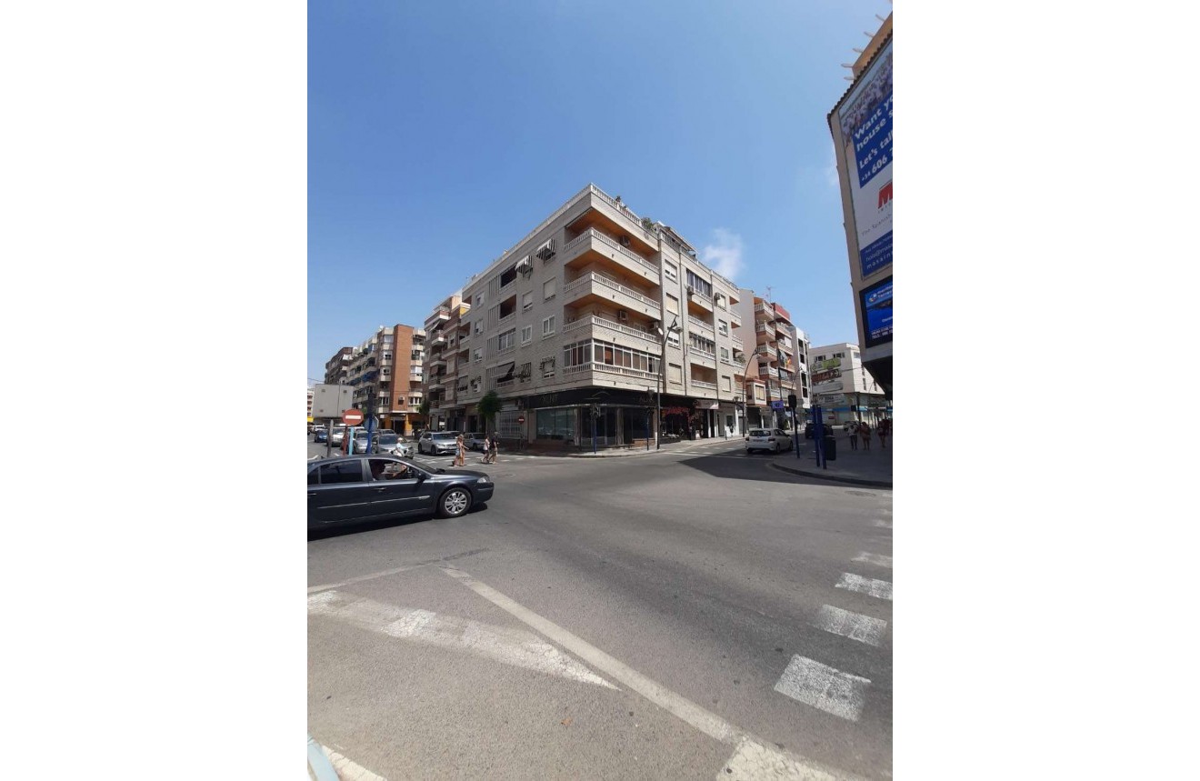 Aus zweiter Hand - Wohnung -
Torrevieja - Costa Blanca