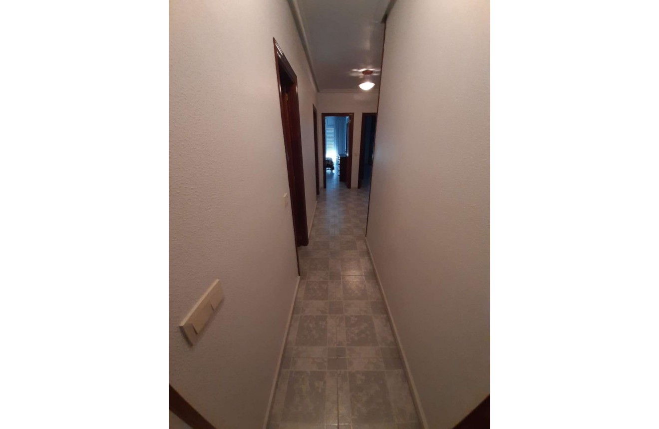 Aus zweiter Hand - Wohnung -
Torrevieja - Costa Blanca