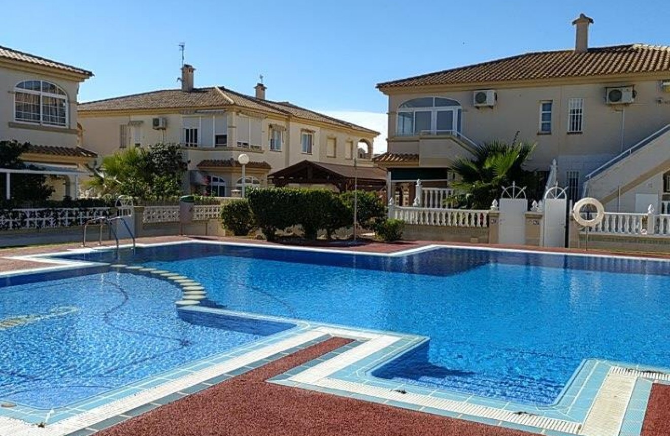 Z drugiej ręki - Bungalow -
Torrevieja - TORREBLANCA LA MATA