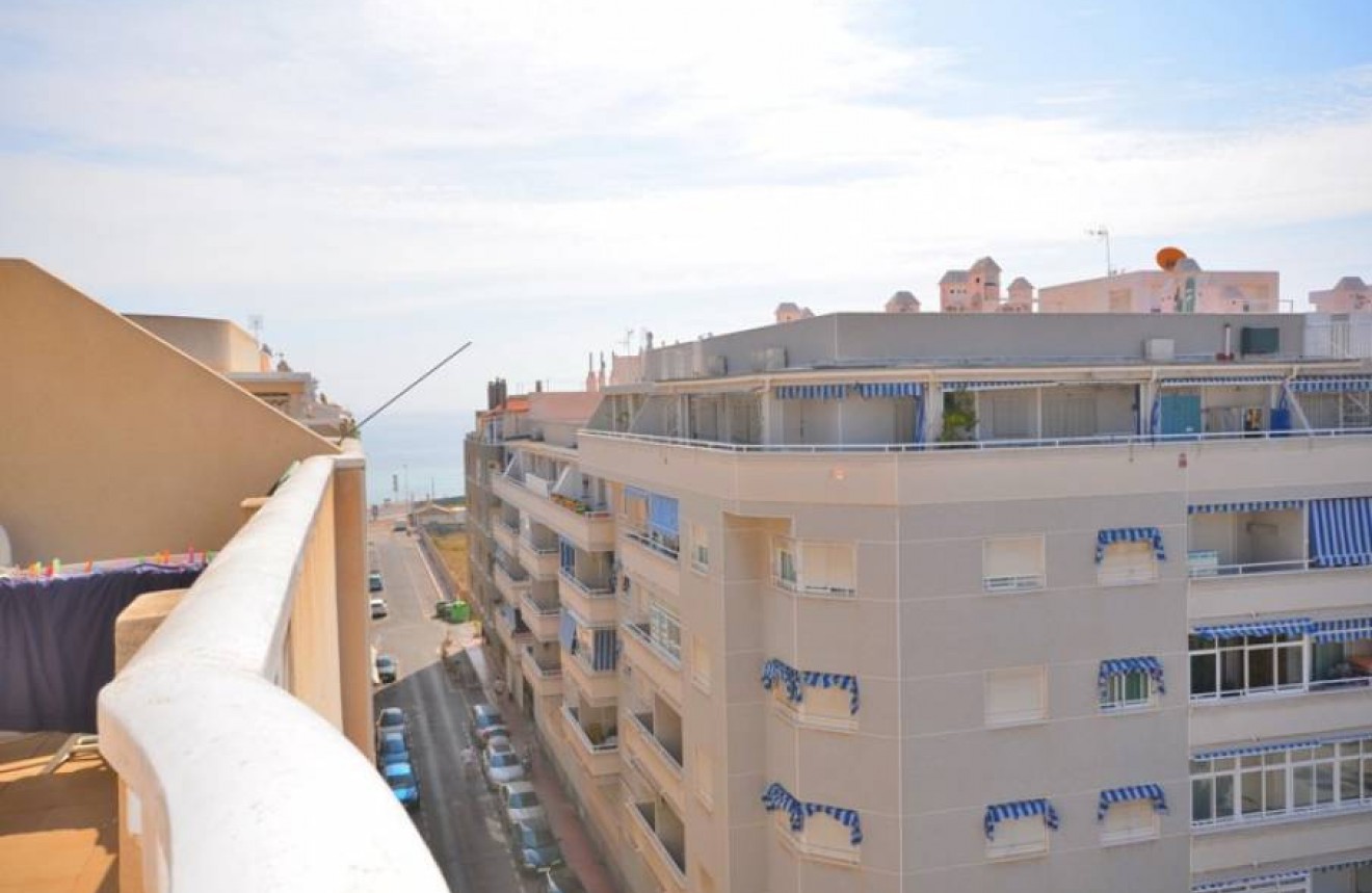 Resale - Penthouse -
Torrevieja - Playa del Cura