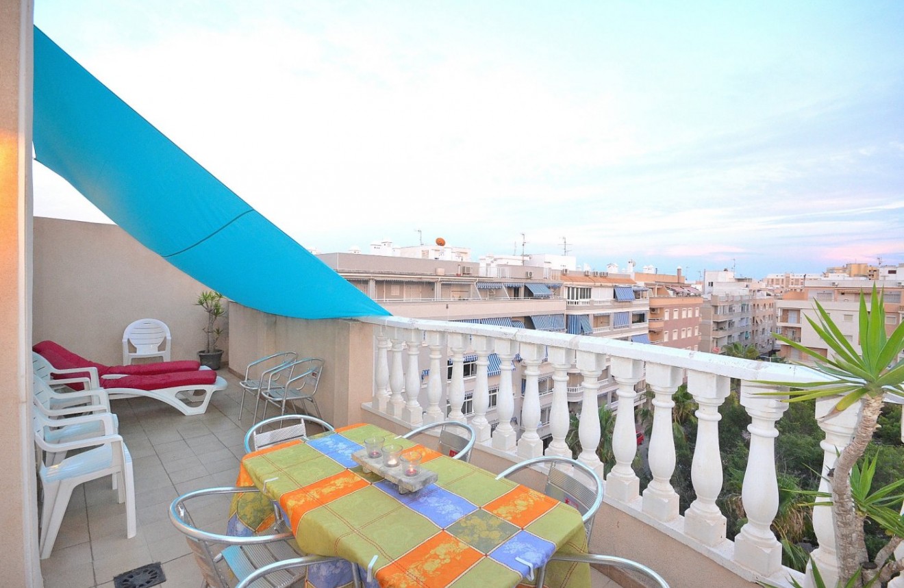 Resale - Penthouse -
Torrevieja - Playa del Cura