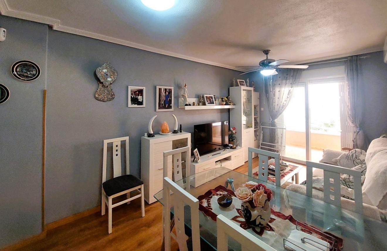 Segunda mano - Apartamento / piso -
Torrevieja - Costa Blanca