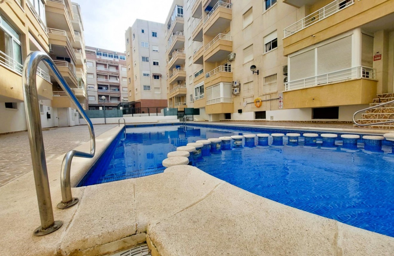 Segunda mano - Apartamento / piso -
Torrevieja - Costa Blanca