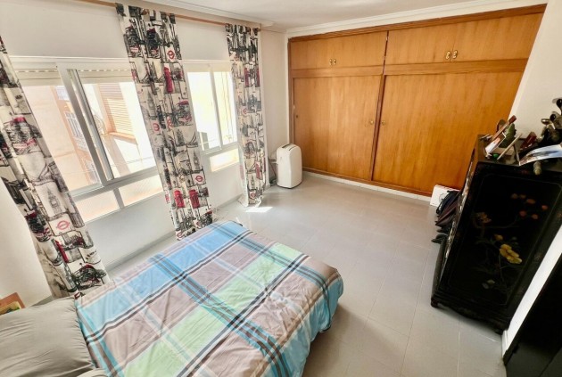 Segunda mano - Apartamento / piso -
Torrevieja - Costa Blanca