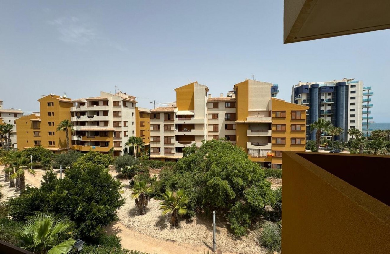 Aus zweiter Hand - Wohnung -
Los Balcones - Inland