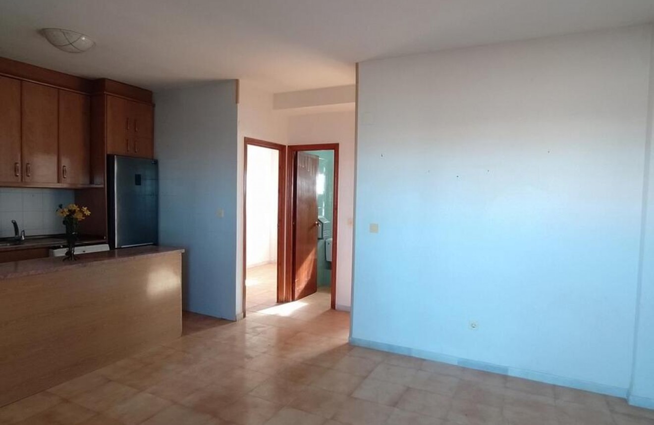 Resale - Apartment / flat -
Torrevieja - La Mata