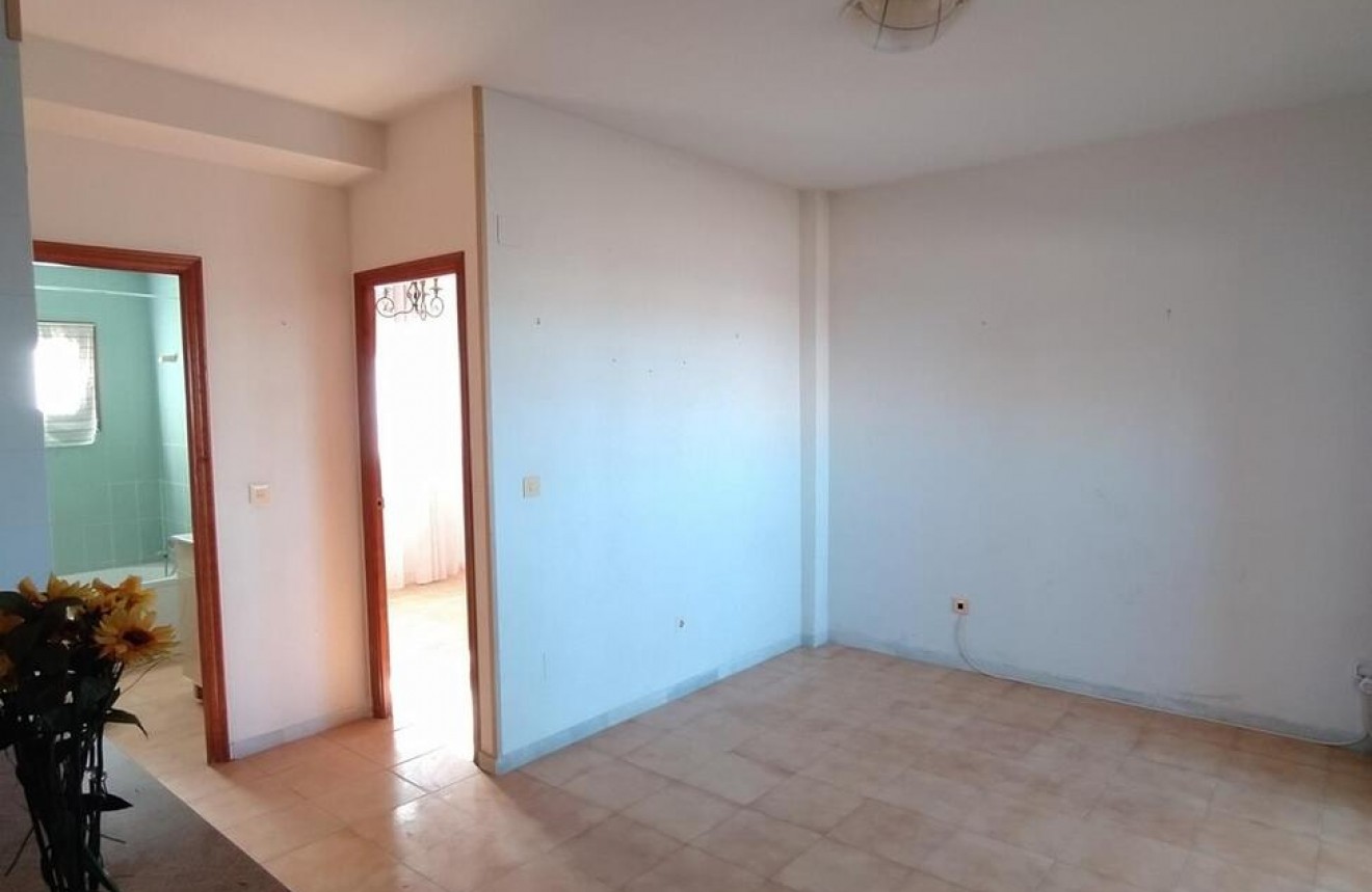 Resale - Apartment / flat -
Torrevieja - La Mata