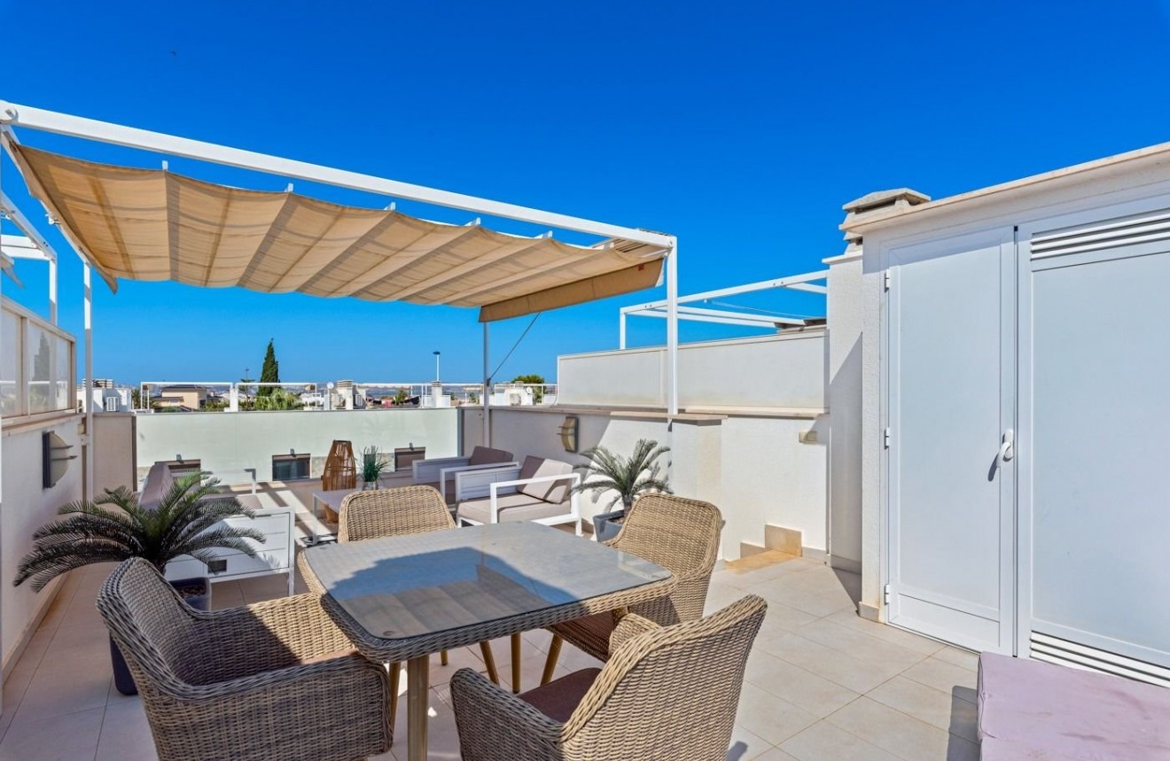 Aus zweiter Hand - Chalet -
Torrevieja - Costa Blanca