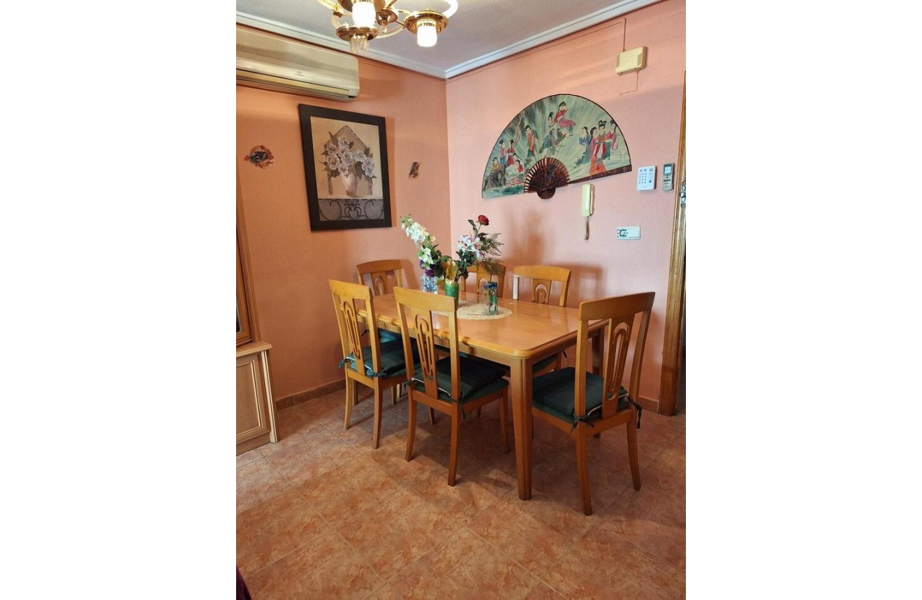 Aus zweiter Hand - Wohnung -
Torrevieja - Costa Blanca