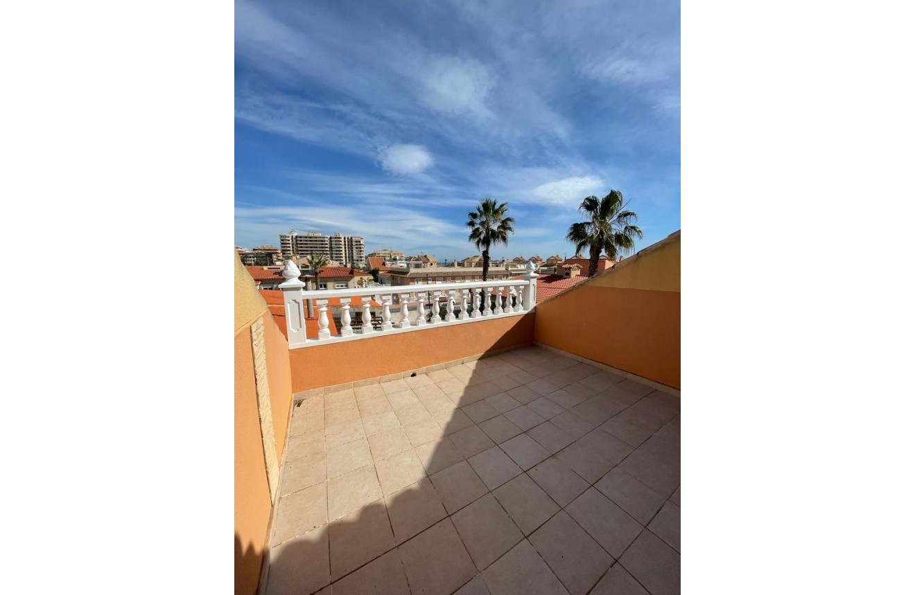 Tweedehands - Bungalow -
La Mata - Costa Blanca