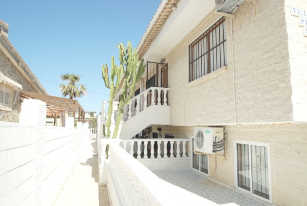 Tweedehands - Bungalow -
La Mata - Costa Blanca