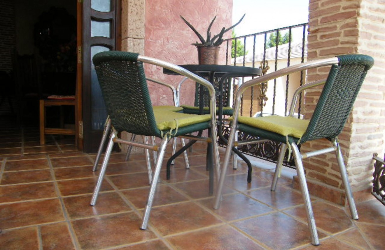 Resale - Chalet -
Daya Nueva - Costa Blanca