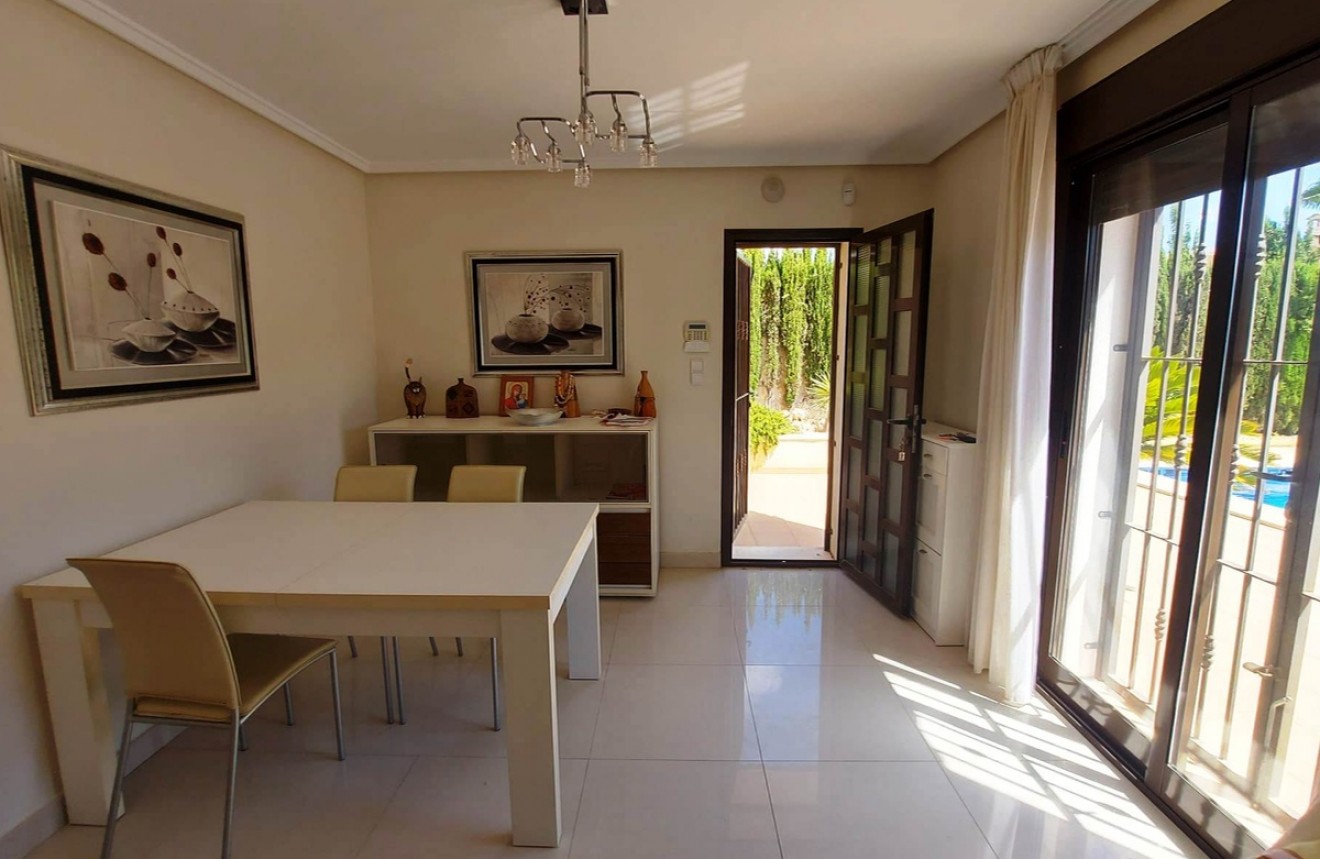 Segunda mano - Chalet -
Ciudad Quesada - Costa Blanca