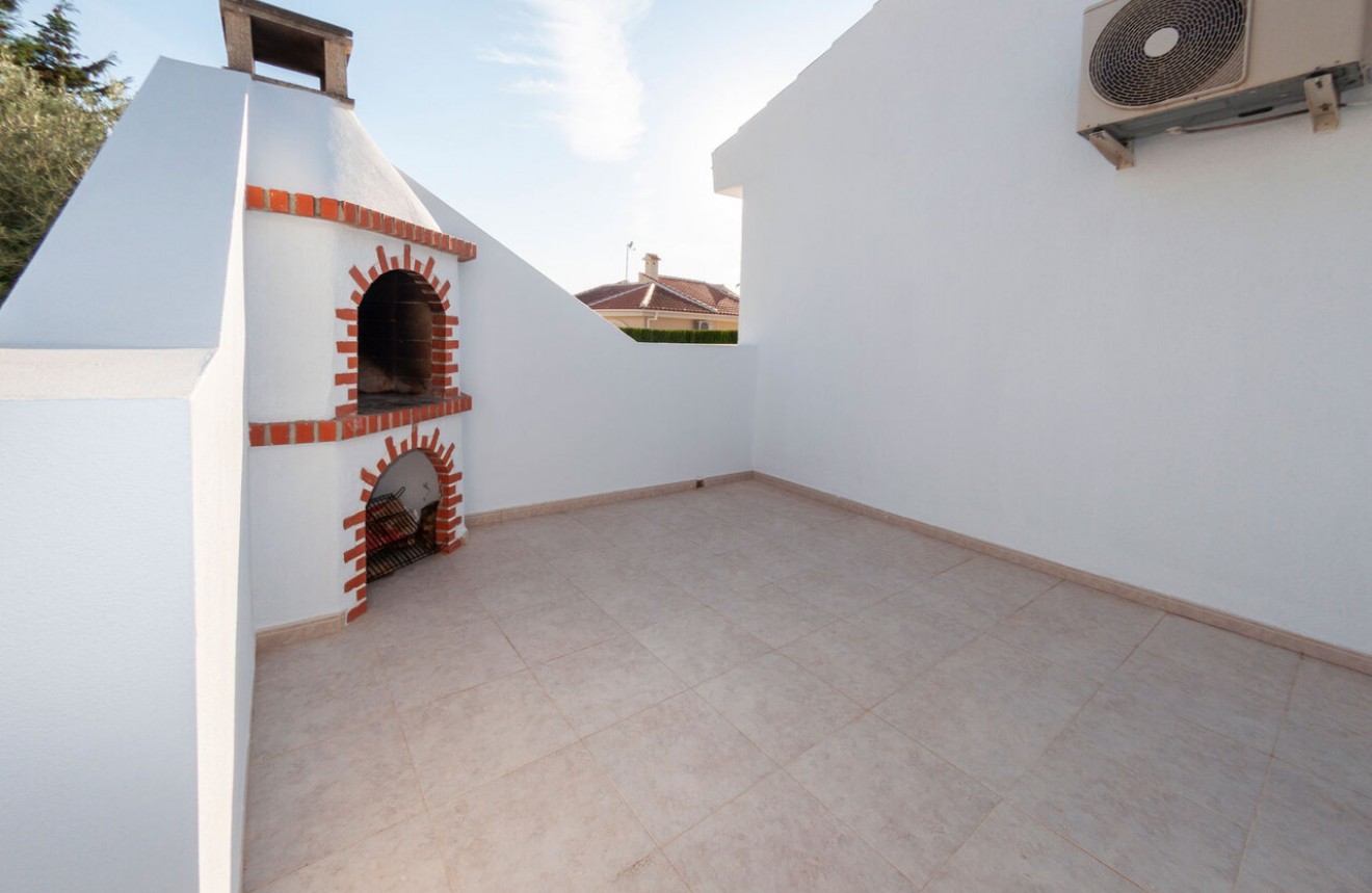 Resale - Chalet -
Benijofar - Costa Blanca