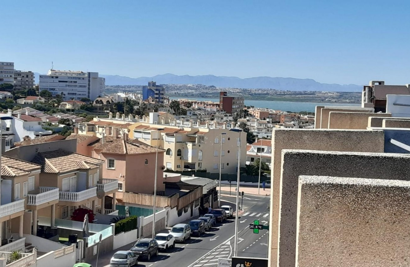 Segunda mano - Ático -
Torrevieja - Cabo cervera