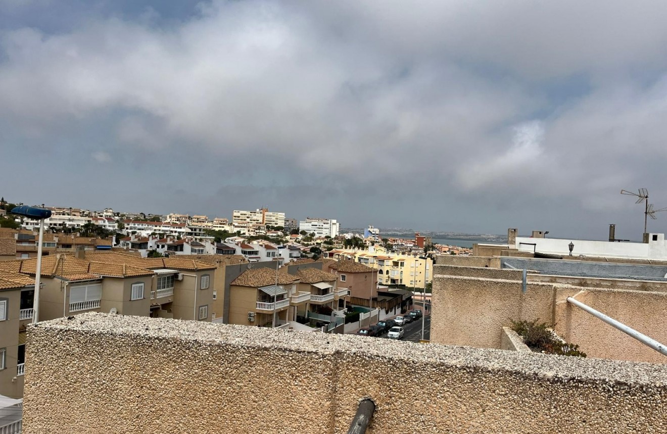 Segunda mano - Ático -
Torrevieja - Cabo cervera