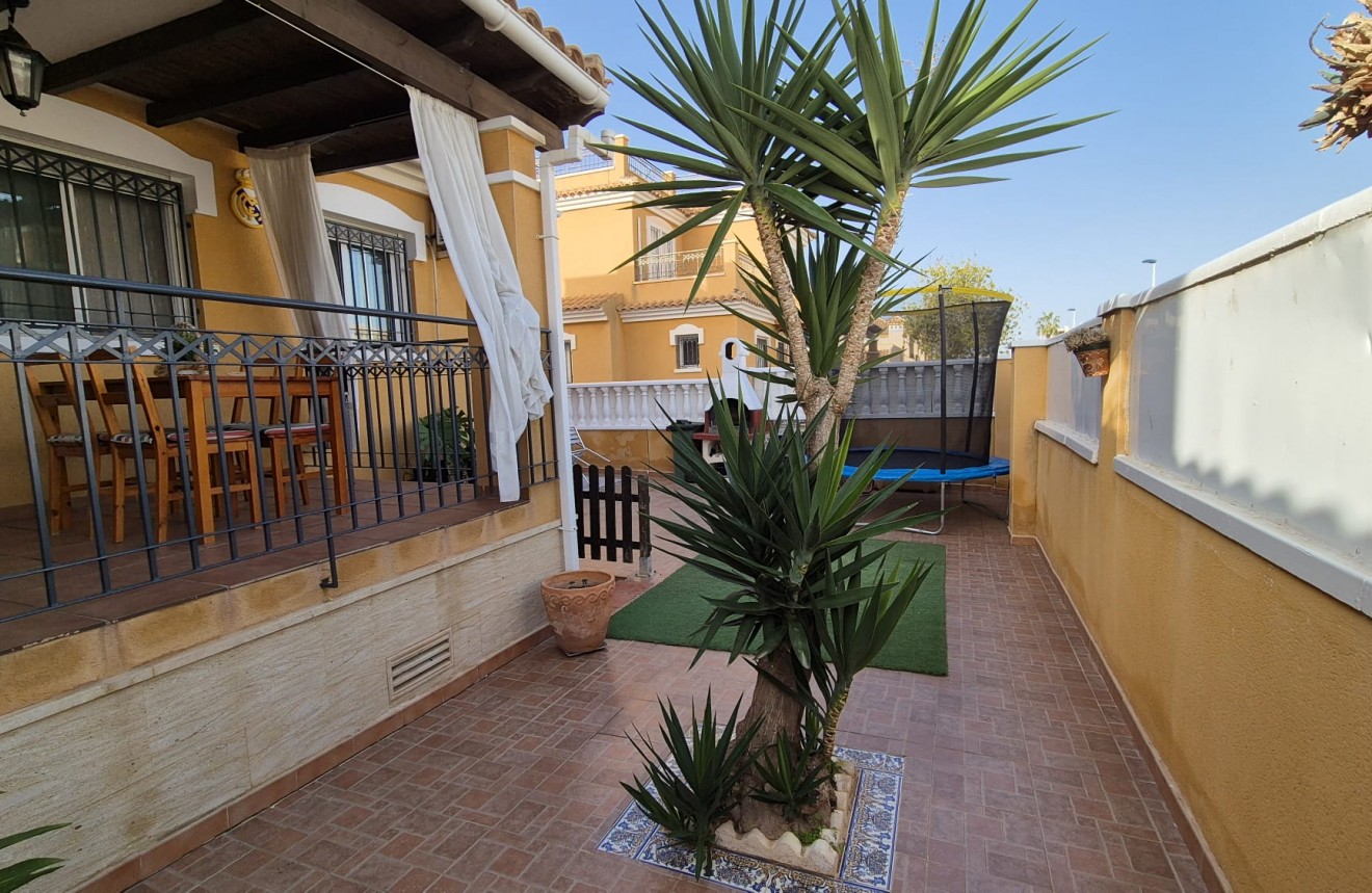 Aus zweiter Hand - Chalet -
Torrevieja - Costa Blanca