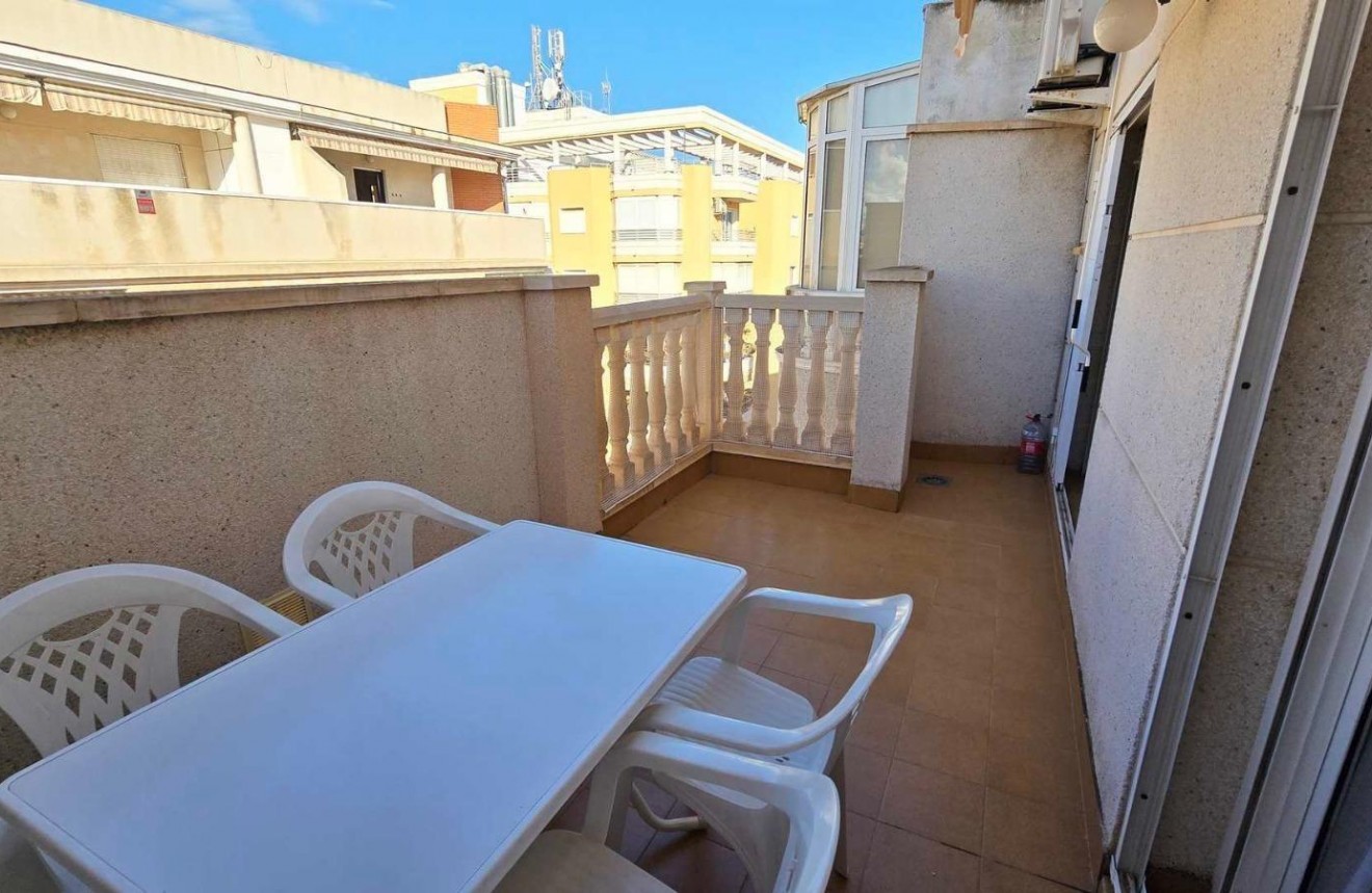 Aus zweiter Hand - Wohnung -
Torrevieja - Centro