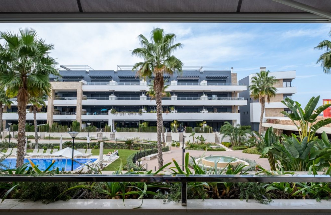 Resale - Apartment / flat -
Orihuela Costa - Costa Blanca