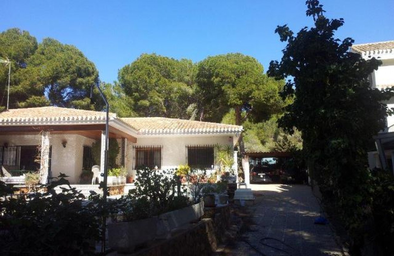 Segunda mano - Chalet -
Campoamor - Costa Blanca