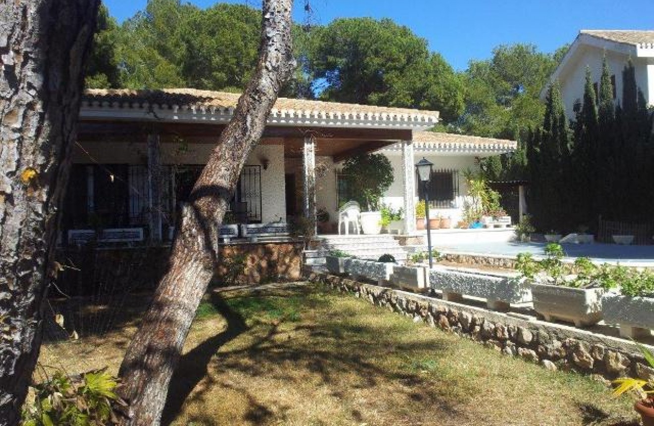 Segunda mano - Chalet -
Campoamor - Costa Blanca