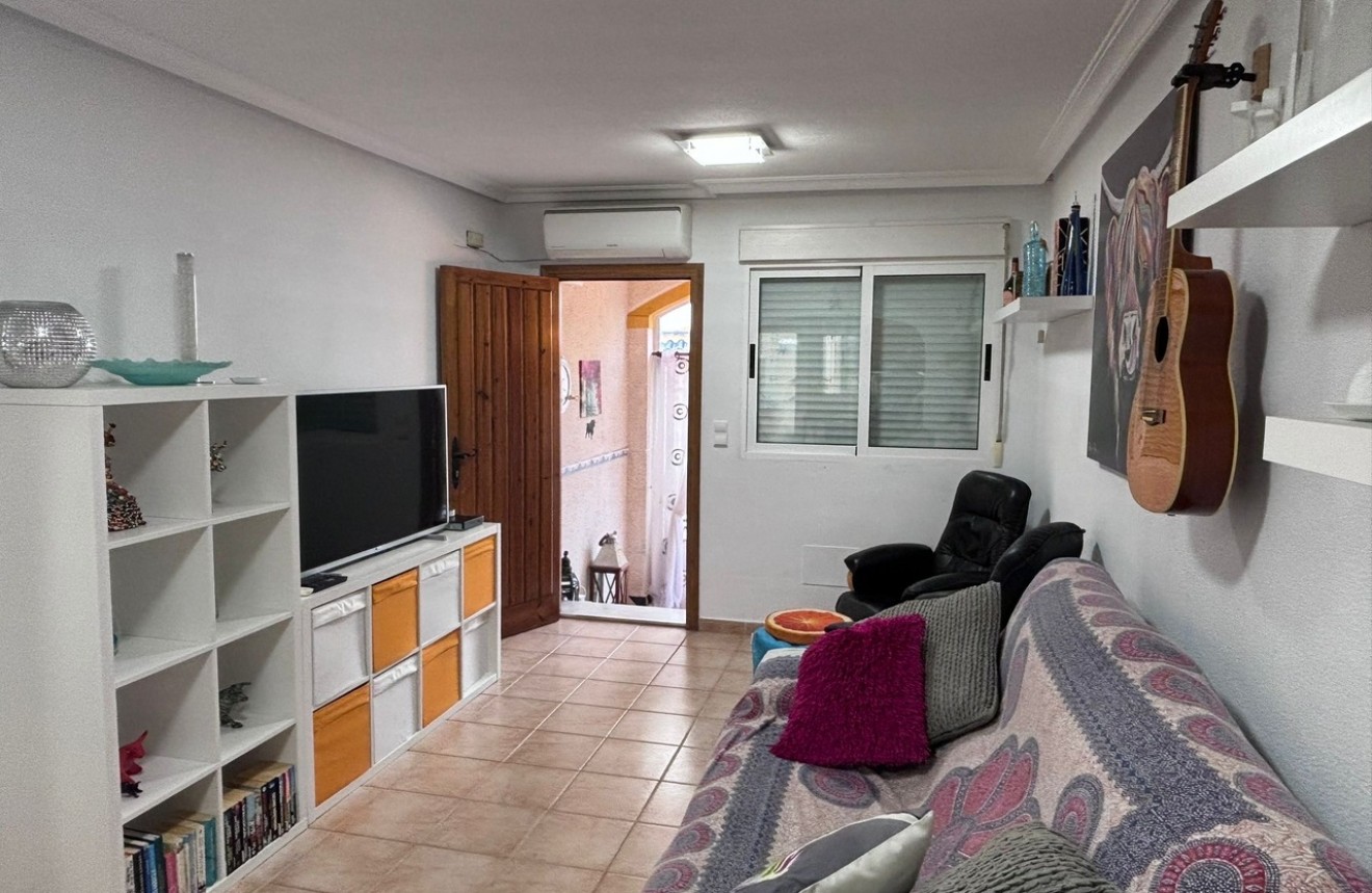 Tweedehands - Appartement / flat -
Guardamar del Segura - Costa Blanca