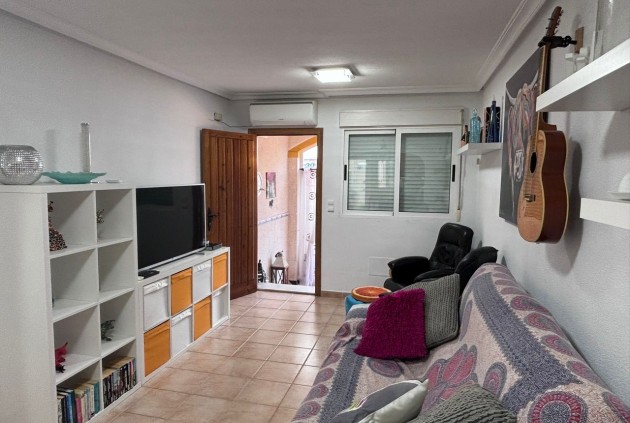 Tweedehands - Appartement / flat -
Guardamar del Segura - Costa Blanca