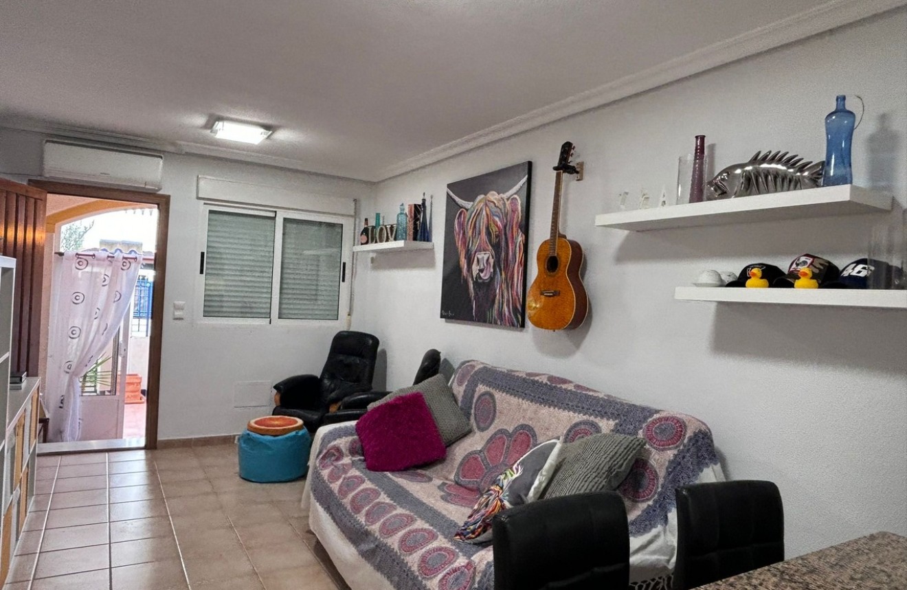 Tweedehands - Appartement / flat -
Guardamar del Segura - Costa Blanca