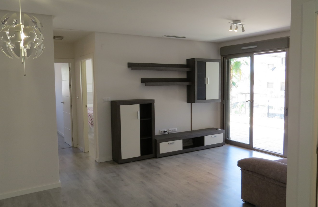 Aus zweiter Hand - Wohnung -
Orihuela Costa - Costa Blanca