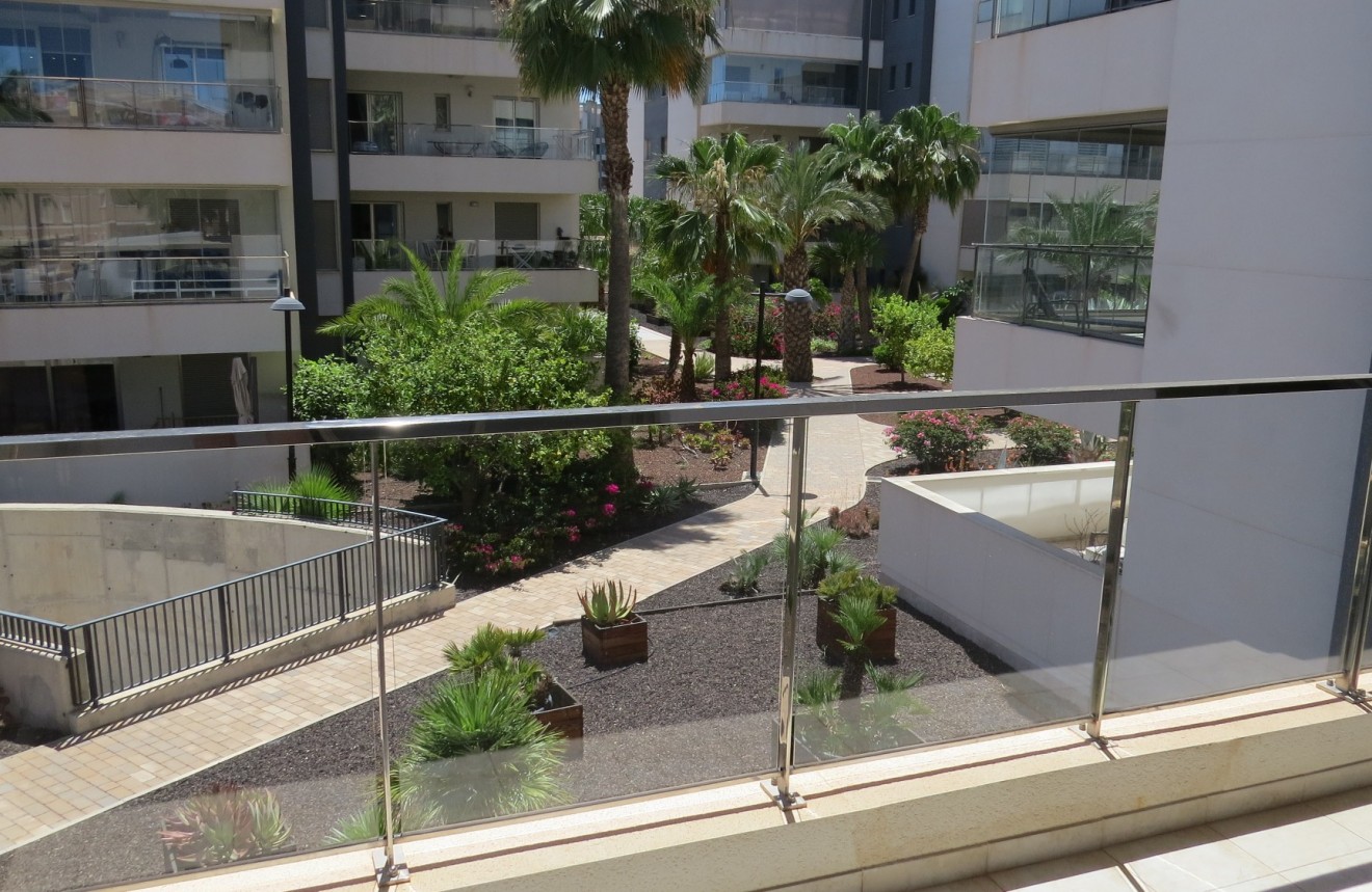 Aus zweiter Hand - Wohnung -
Orihuela Costa - Costa Blanca