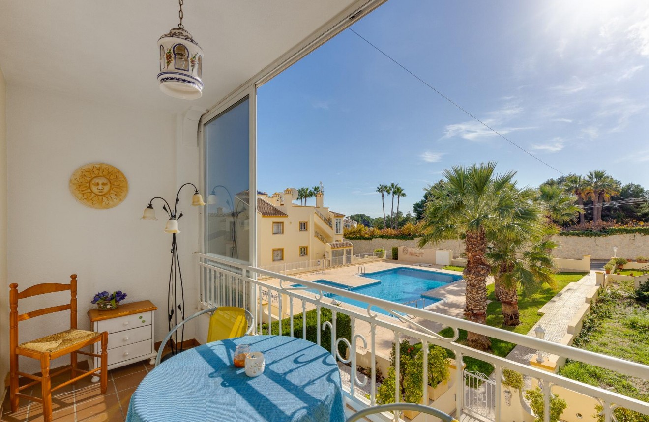 Aus zweiter Hand - Bungalow -
Orihuela Costa - Costa Blanca