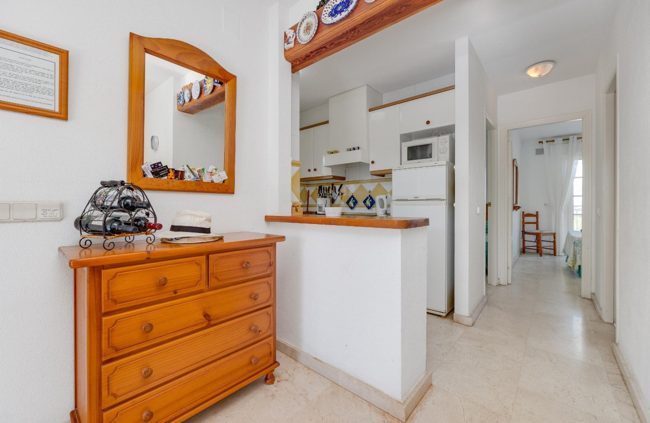 Aus zweiter Hand - Bungalow -
Orihuela Costa - Costa Blanca