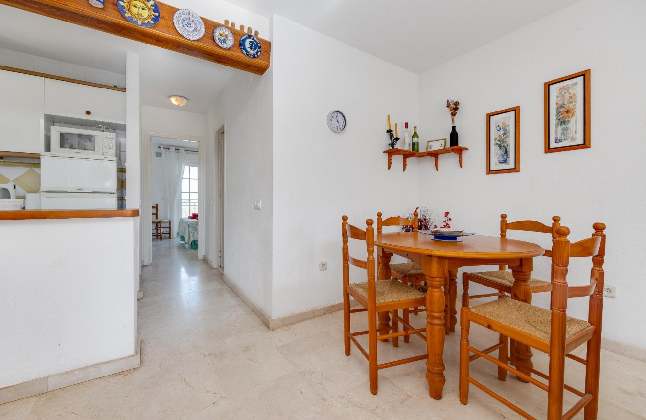 Aus zweiter Hand - Bungalow -
Orihuela Costa - Costa Blanca