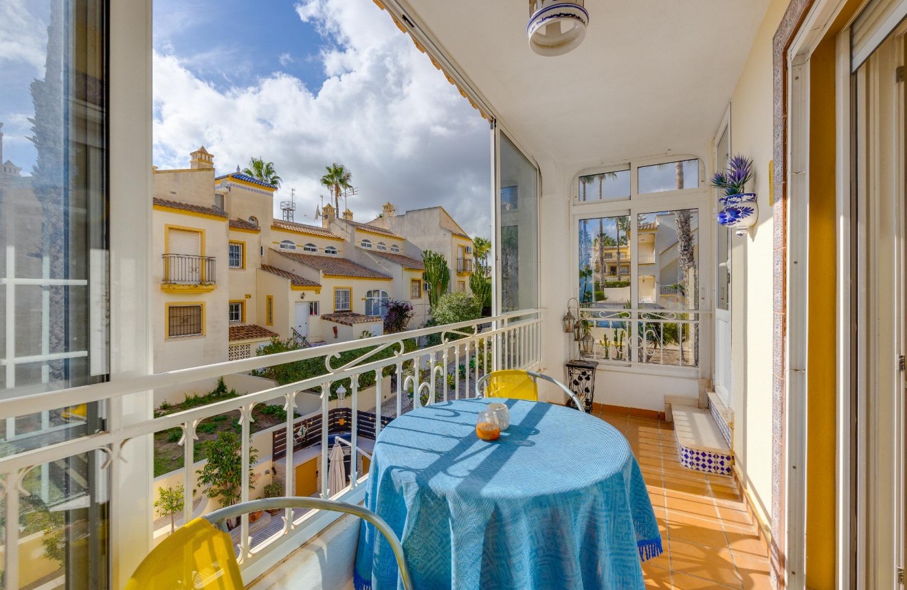 Aus zweiter Hand - Bungalow -
Orihuela Costa - Costa Blanca