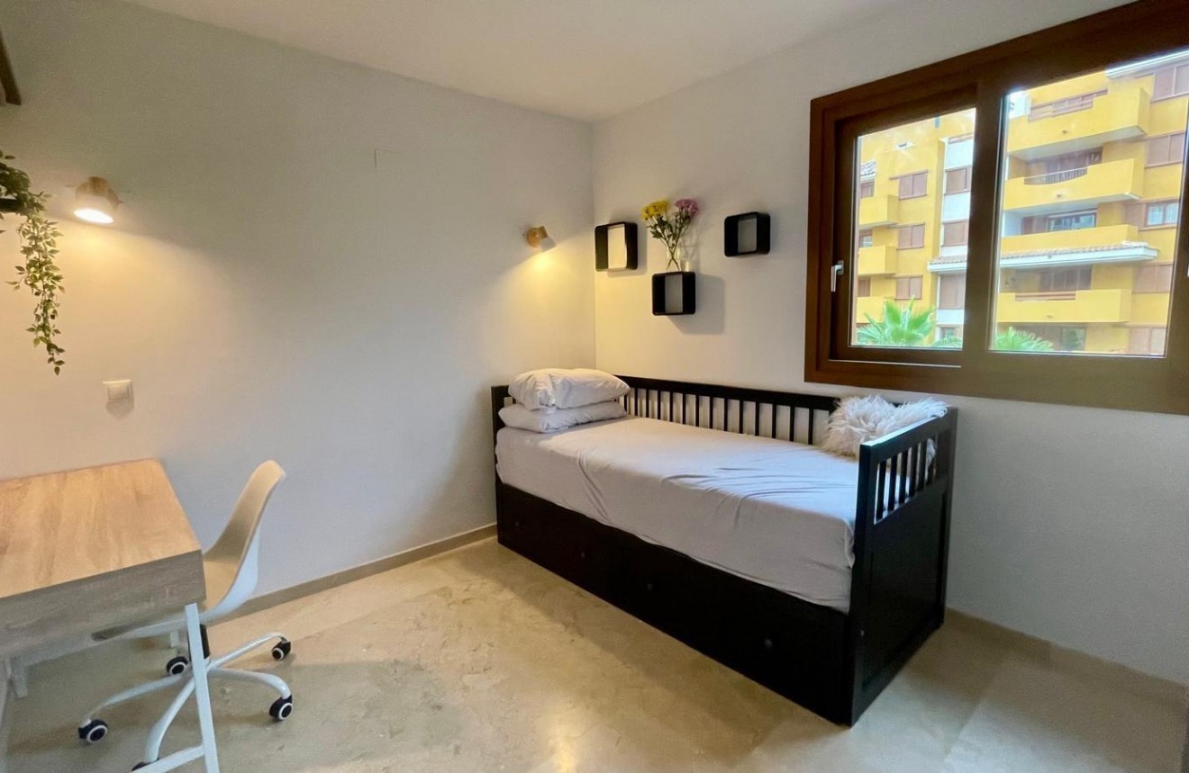 Aus zweiter Hand - Wohnung -
Orihuela Costa - Punta Prima