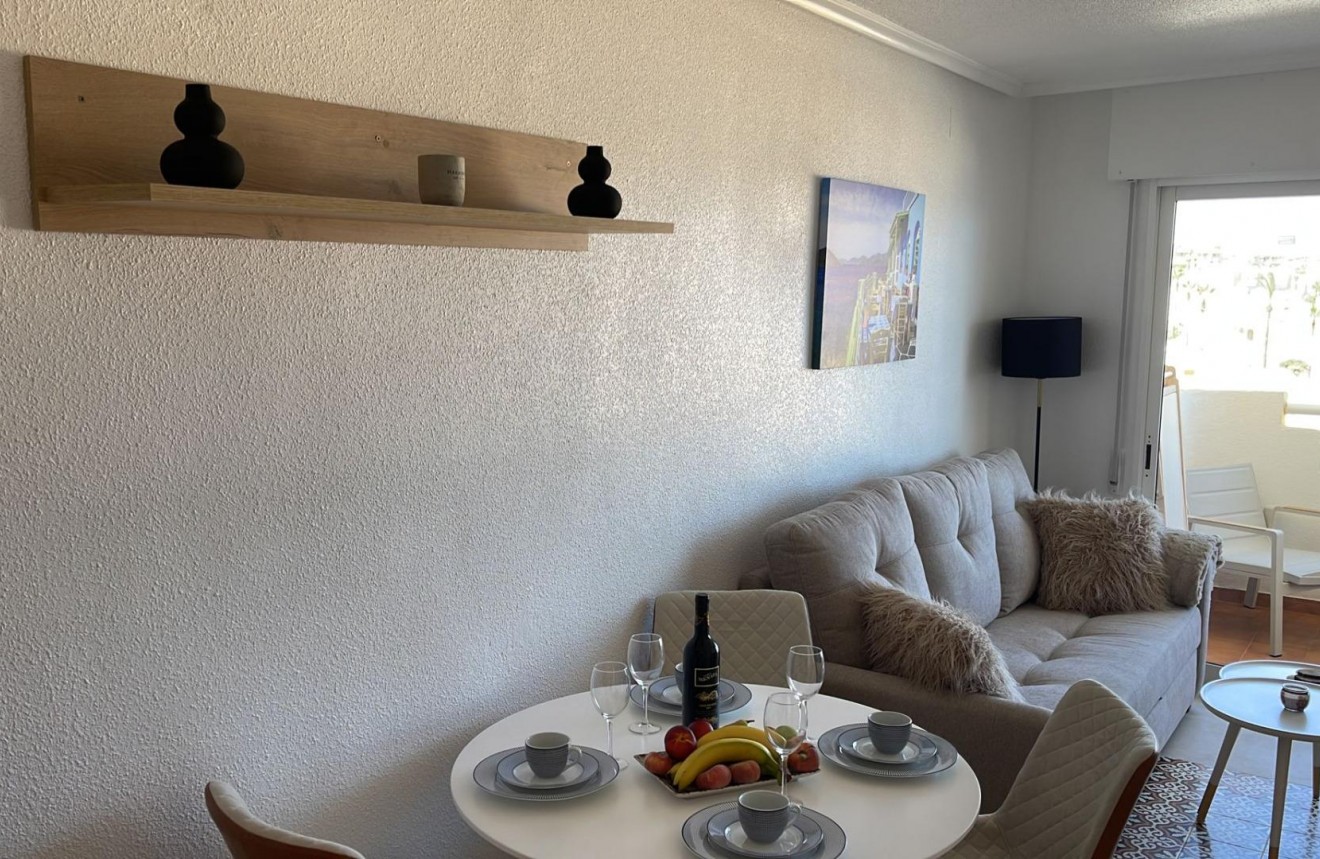 Aus zweiter Hand - Wohnung -
Orihuela Costa - Campoamor