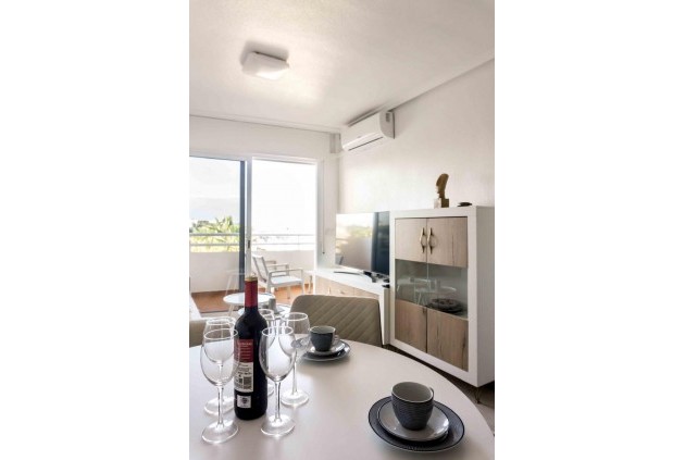 Aus zweiter Hand - Wohnung -
Orihuela Costa - Campoamor