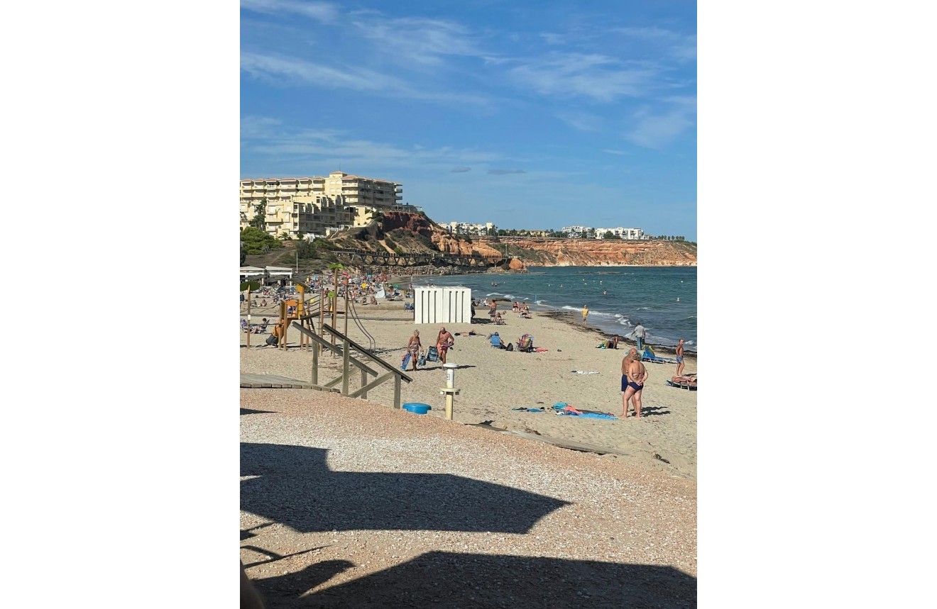 Aus zweiter Hand - Wohnung -
Orihuela Costa - Campoamor