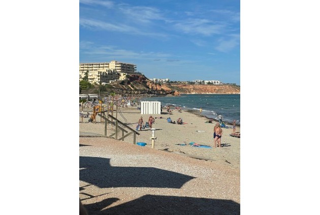 Aus zweiter Hand - Wohnung -
Orihuela Costa - Campoamor