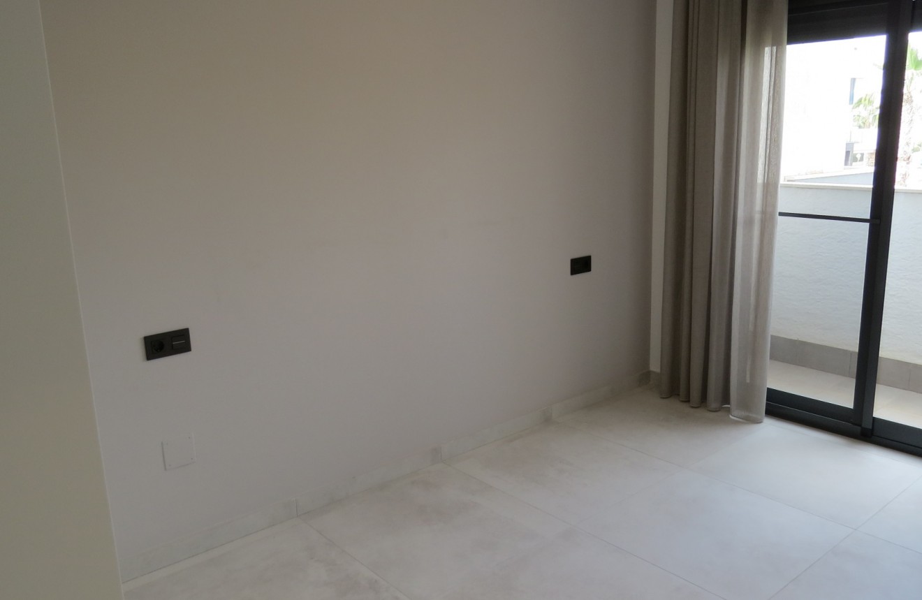 Resale - Apartment / flat -
Guardamar del Segura - Costa Blanca