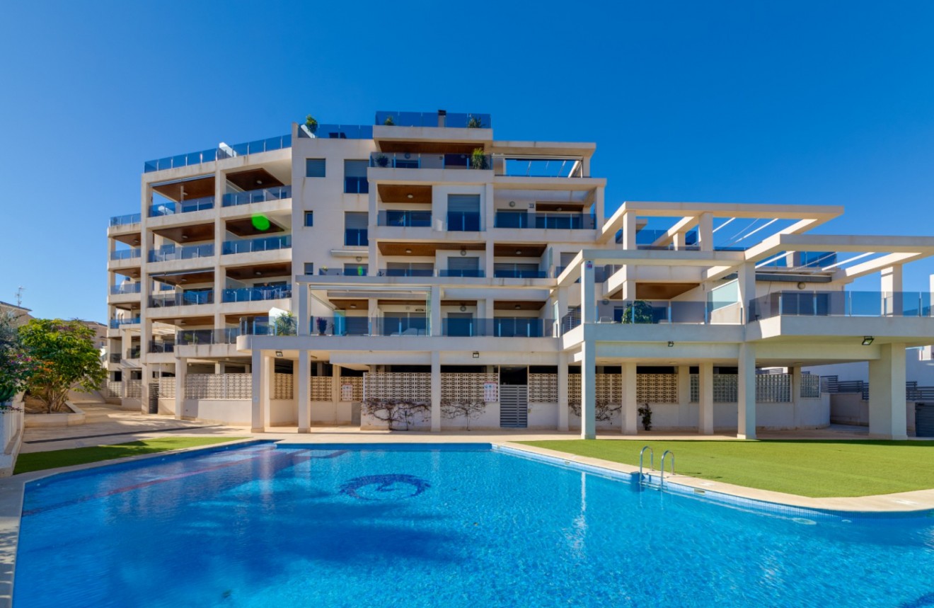 Segunda mano - Apartamento / piso -
Orihuela Costa - Costa Blanca