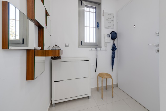 Segunda mano - Apartamento / piso -
Orihuela Costa - Costa Blanca